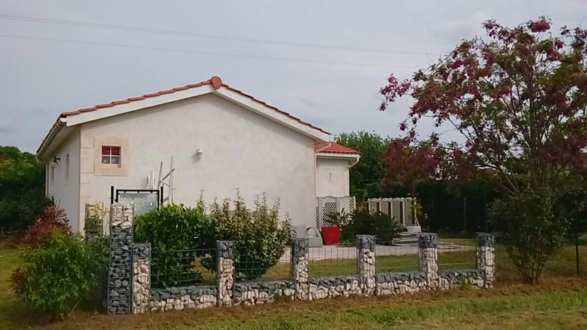Villa Le Soleil en Gironde Vrillant Exterior foto